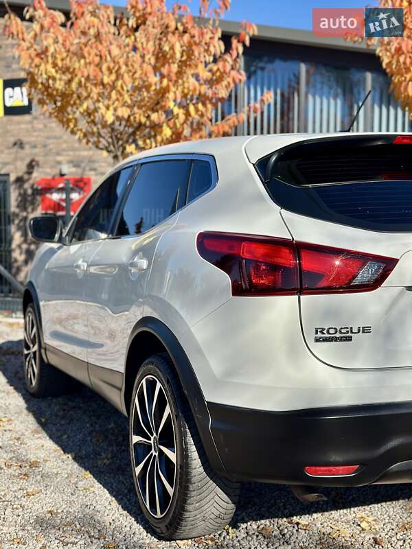 Внедорожник / Кроссовер Nissan Rogue Sport 2018 в Виннице фото 17 Внедорожник / Кроссовер Nissan Rogue Sport 2018 в Виннице