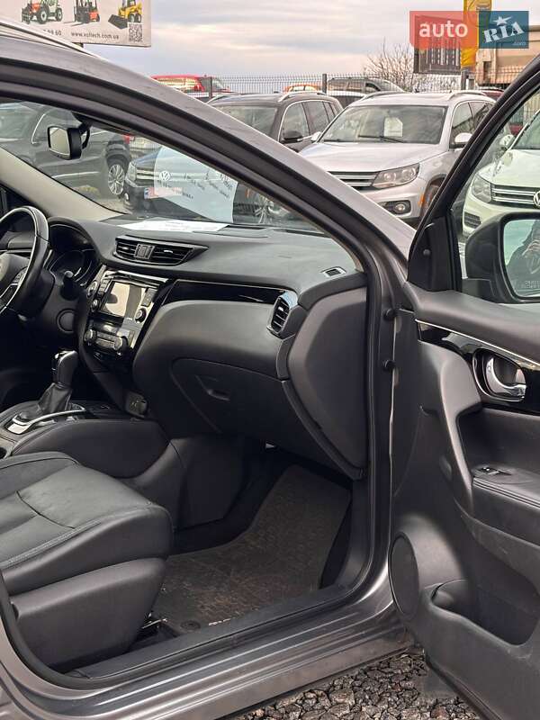 Внедорожник / Кроссовер Nissan Rogue Sport 2019 в Львове