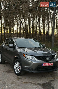 Внедорожник / Кроссовер Nissan Rogue Sport 2018 в Житомире