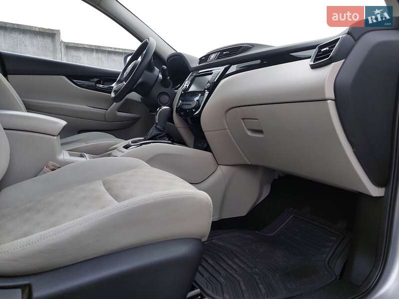 Позашляховик / Кросовер Nissan Rogue Sport 2019 в Первомайську