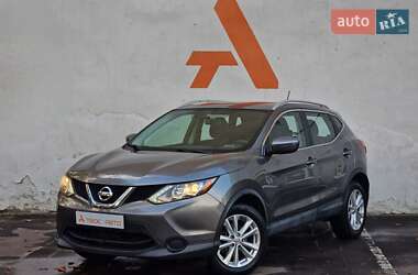Позашляховик / Кросовер Nissan Rogue Sport 2017 в Одесі