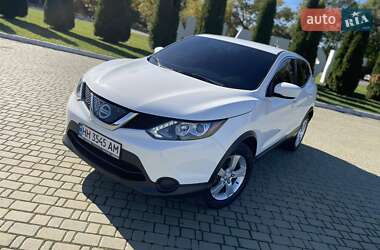 Внедорожник / Кроссовер Nissan Rogue Sport 2018 в Одессе