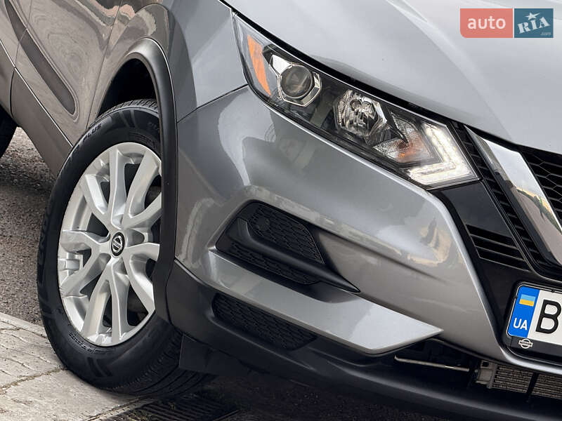 Внедорожник / Кроссовер Nissan Rogue Sport 2022 в Дрогобыче