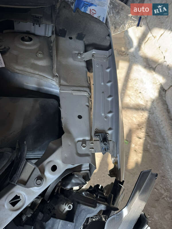 Внедорожник / Кроссовер Nissan Rogue Sport 2017 в Вижнице