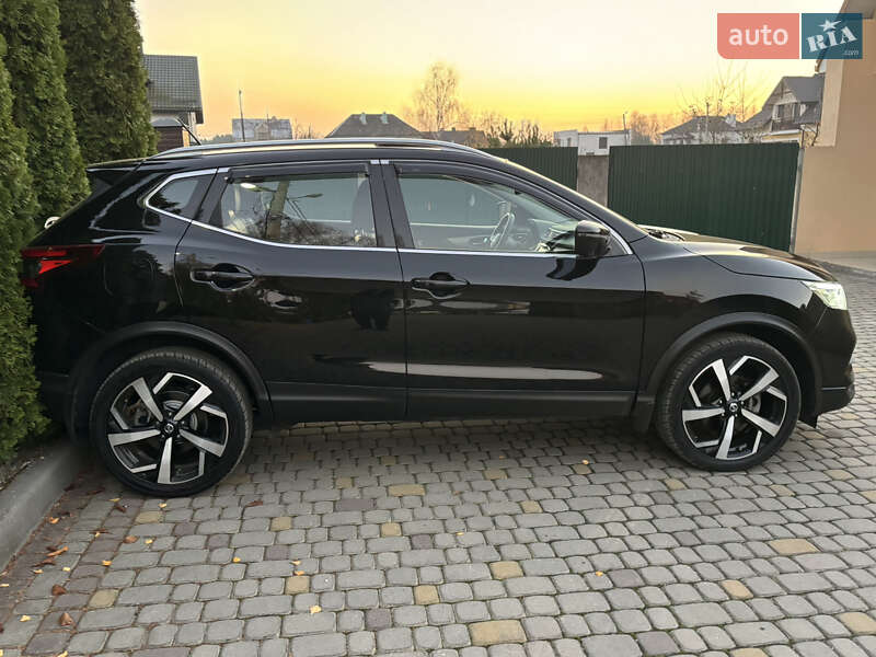 Внедорожник / Кроссовер Nissan Rogue Sport 2020 в Львове