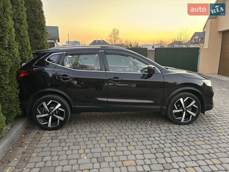 Внедорожник / Кроссовер Nissan Rogue Sport 2020 в Львове