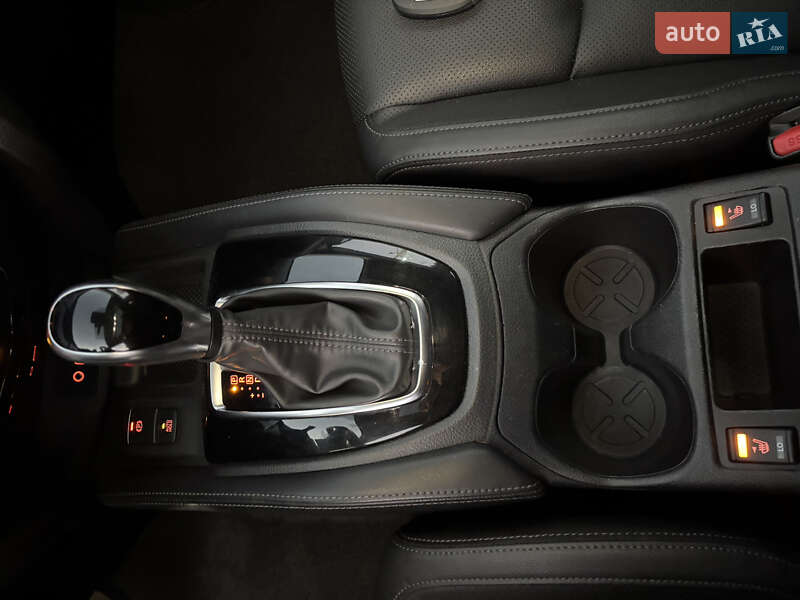 Внедорожник / Кроссовер Nissan Rogue Sport 2020 в Львове