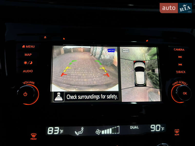 Внедорожник / Кроссовер Nissan Rogue Sport 2020 в Львове