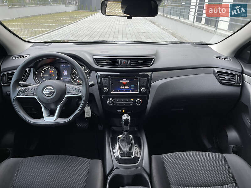 Внедорожник / Кроссовер Nissan Rogue Sport 2021 в Ровно