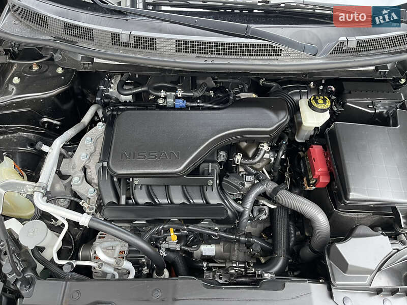 Внедорожник / Кроссовер Nissan Rogue Sport 2021 в Ровно