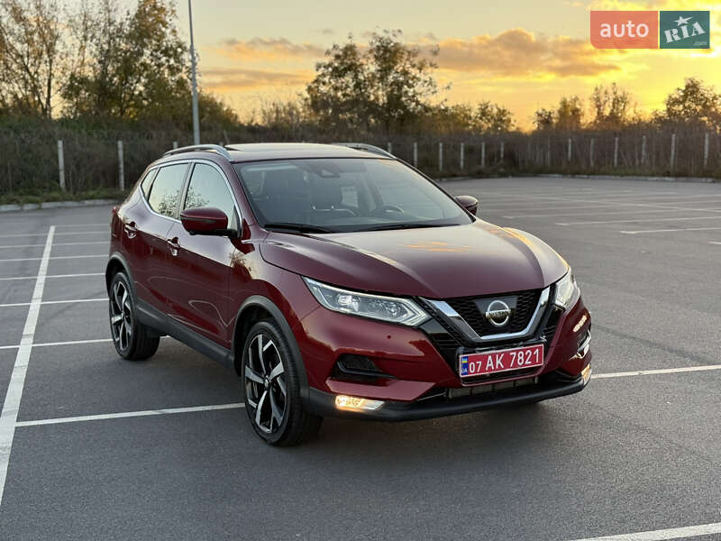 Внедорожник / Кроссовер Nissan Rogue Sport 2020 в Виннице