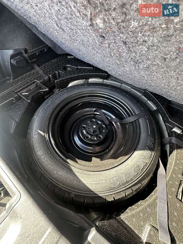 Позашляховик / Кросовер Nissan Rogue Sport 2017 в Білогородці