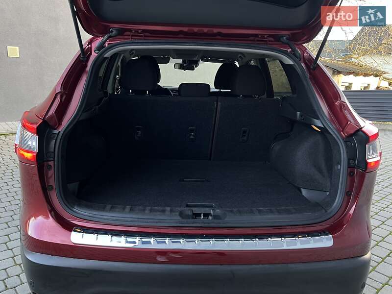 Внедорожник / Кроссовер Nissan Rogue Sport 2020 в Самборе