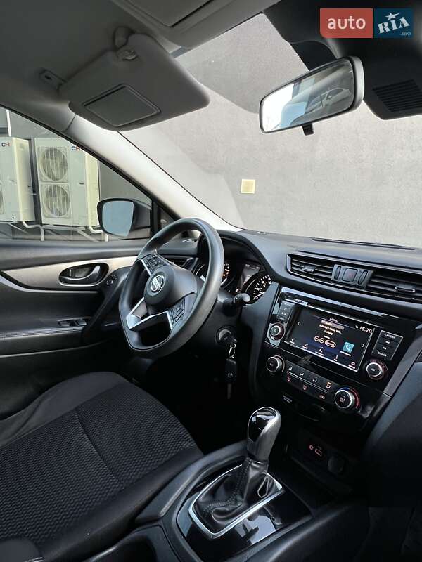 Внедорожник / Кроссовер Nissan Rogue Sport 2020 в Самборе