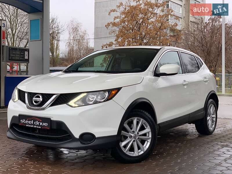 Nissan Rogue Sport 2017