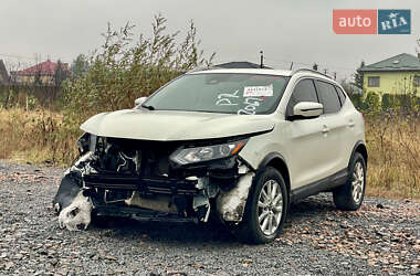 Позашляховик / Кросовер Nissan Rogue Sport 2019 в Львові
