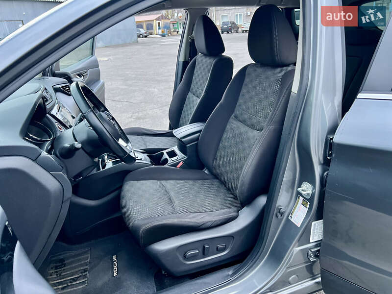 Внедорожник / Кроссовер Nissan Rogue Sport 2017 в Горишних Плавнях фото 18 Внедорожник / Кроссовер Nissan Rogue Sport 2017 в Горишних Плавнях