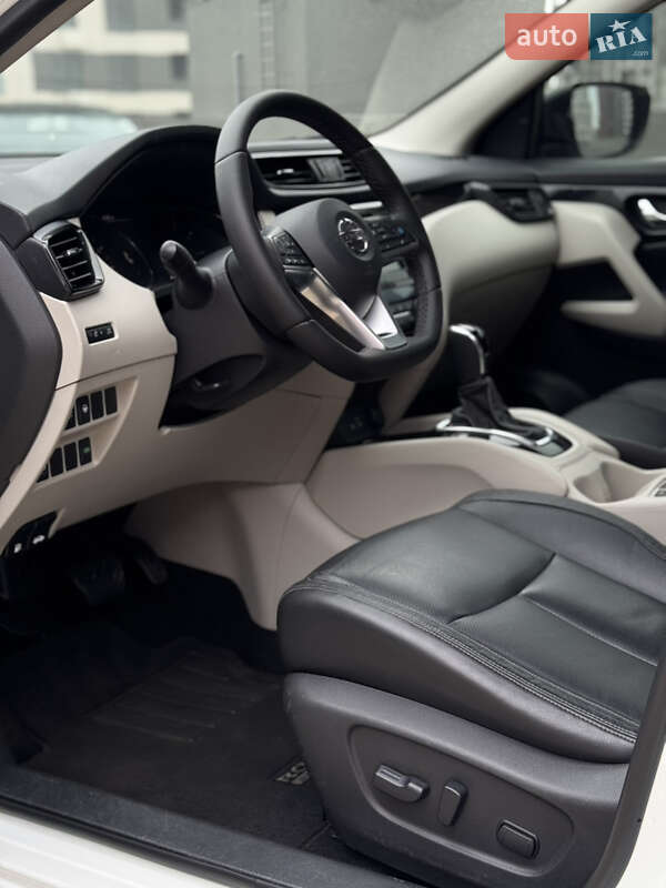 Внедорожник / Кроссовер Nissan Rogue Sport 2019 в Киеве фото 22 Внедорожник / Кроссовер Nissan Rogue Sport 2019 в Киеве