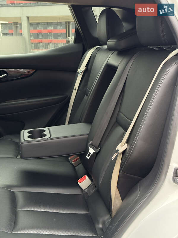 Внедорожник / Кроссовер Nissan Rogue Sport 2019 в Киеве фото 46 Внедорожник / Кроссовер Nissan Rogue Sport 2019 в Киеве