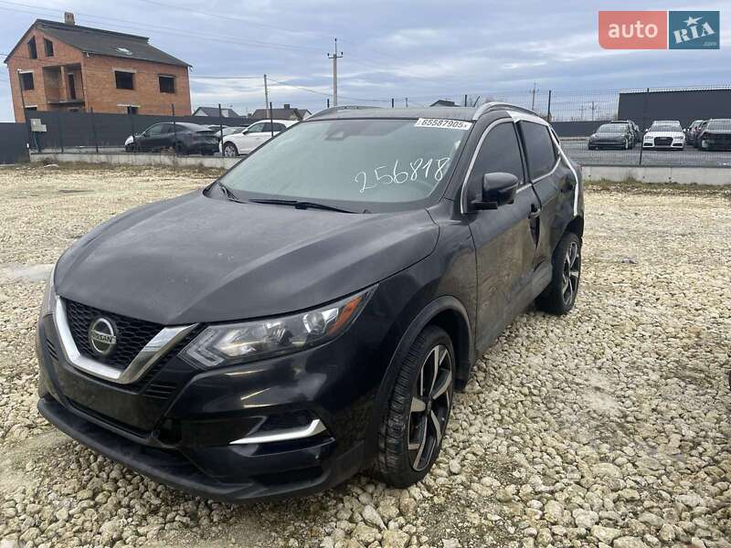 Внедорожник / Кроссовер Nissan Rogue Sport 2020 в Львове