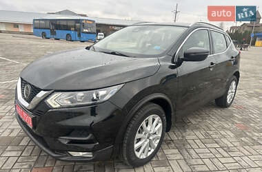 Внедорожник / Кроссовер Nissan Rogue Sport 2020 в Житомире