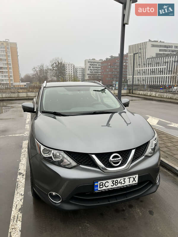 Позашляховик / Кросовер Nissan Rogue Sport 2017 в Львові фото 5 Позашляховик / Кросовер Nissan Rogue Sport 2017 в Львові