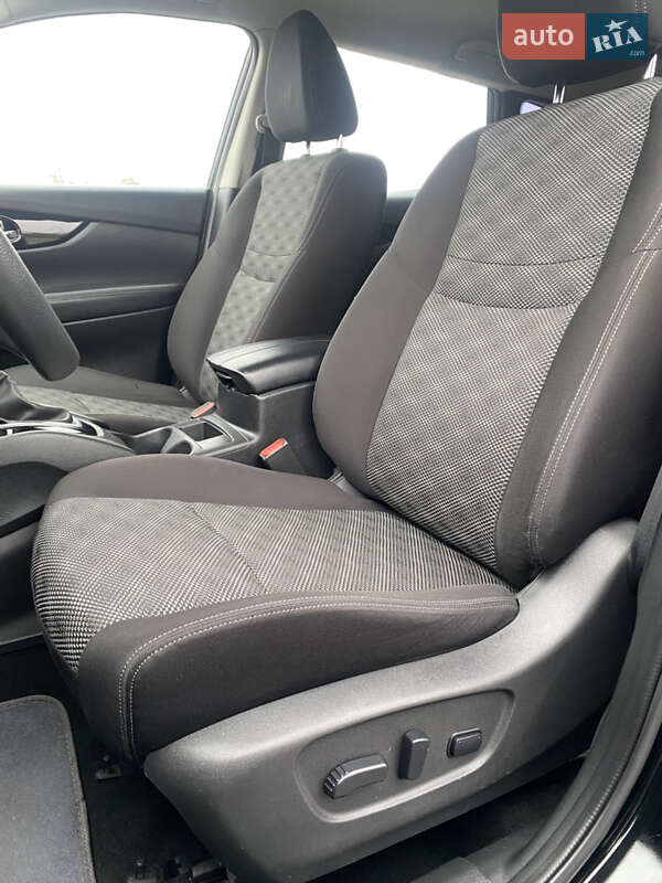 Внедорожник / Кроссовер Nissan Rogue Sport 2020 в Львове фото 38 Внедорожник / Кроссовер Nissan Rogue Sport 2020 в Львове