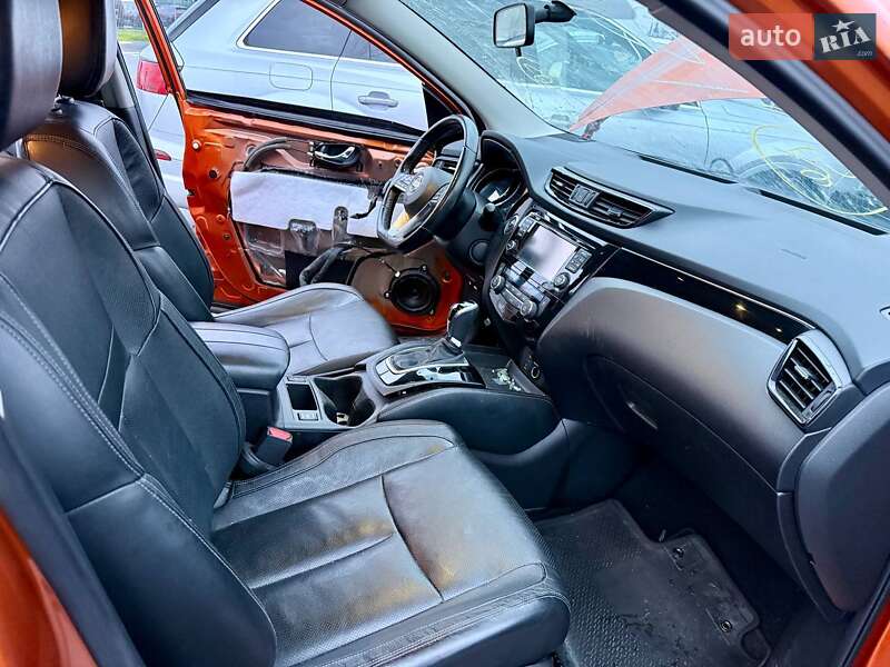 Внедорожник / Кроссовер Nissan Rogue Sport 2017 в Киеве