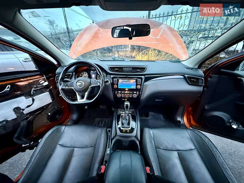 Внедорожник / Кроссовер Nissan Rogue Sport 2017 в Киеве