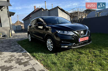 Внедорожник / Кроссовер Nissan Rogue Sport 2021 в Мукачево