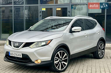 Позашляховик / Кросовер Nissan Rogue Sport 2017 в Вінниці