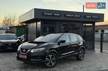 Внедорожник / Кроссовер Nissan Rogue Sport 2020 в Ровно