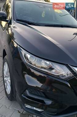 Позашляховик / Кросовер Nissan Rogue Sport 2020 в Львові