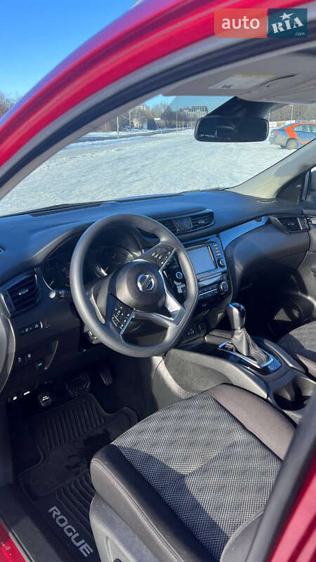 Внедорожник / Кроссовер Nissan Rogue Sport 2019 в Львове