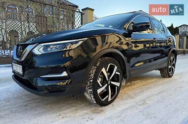 Позашляховик / Кросовер Nissan Rogue Sport 2022 в Львові