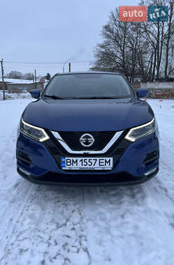 Внедорожник / Кроссовер Nissan Rogue Sport 2018 в Ромнах