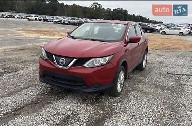 Внедорожник / Кроссовер Nissan Rogue Sport 2017 в Львове