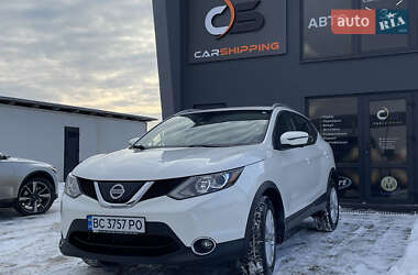 Позашляховик / Кросовер Nissan Rogue Sport 2019 в Львові