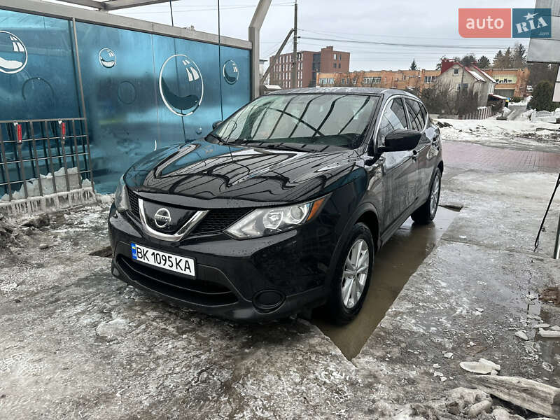 Nissan Rogue Sport 2018