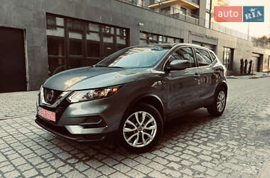 Внедорожник / Кроссовер Nissan Rogue Sport 2021 в Львове