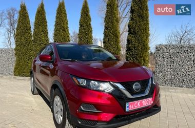 Позашляховик / Кросовер Nissan Rogue Sport 2020 в Львові