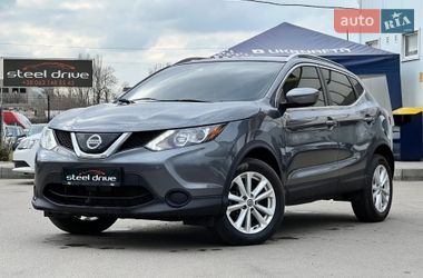 Внедорожник / Кроссовер Nissan Rogue Sport 2018 в Николаеве