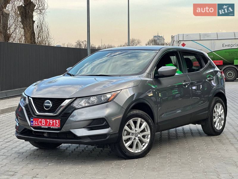 Nissan Rogue Sport 2021