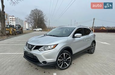 Позашляховик / Кросовер Nissan Rogue Sport 2017 в Вінниці