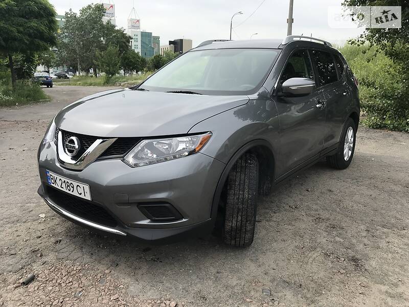 Позашляховик / Кросовер Nissan Rogue 2015 в Києві