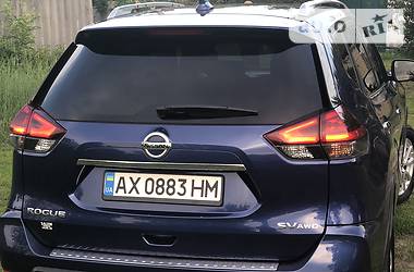 Позашляховик / Кросовер Nissan Rogue 2018 в Харкові