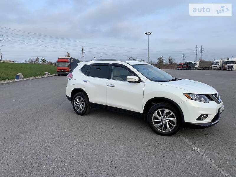 Позашляховик / Кросовер Nissan Rogue 2014 в Дніпрі