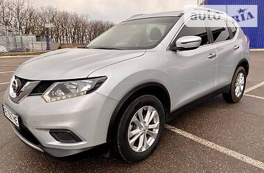 Позашляховик / Кросовер Nissan Rogue 2016 в 