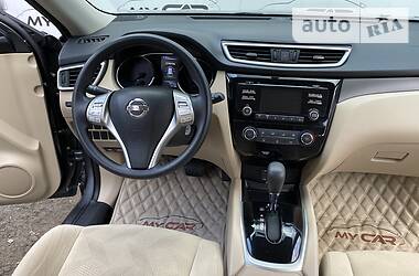 Позашляховик / Кросовер Nissan Rogue 2016 в 