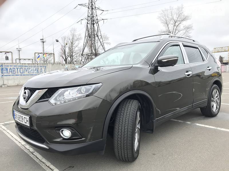 Позашляховик / Кросовер Nissan Rogue 2014 в Києві